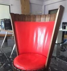 超低價急售高檔辦公用品 理性選擇，抓住機遇